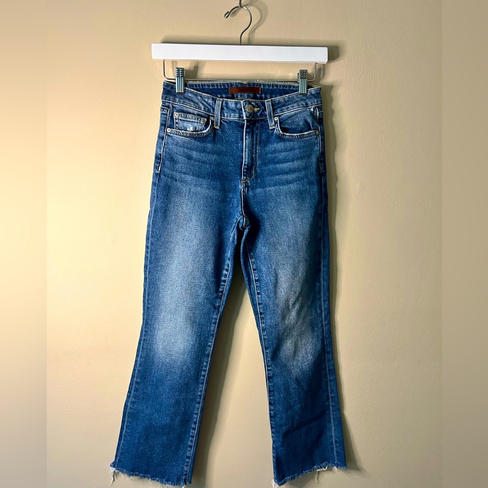 Joe’s Jeans The Callie High Rise Cropped
Bootcut, size 25